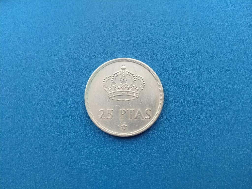 Испания 25 песет 1975 ( 1980 ) год