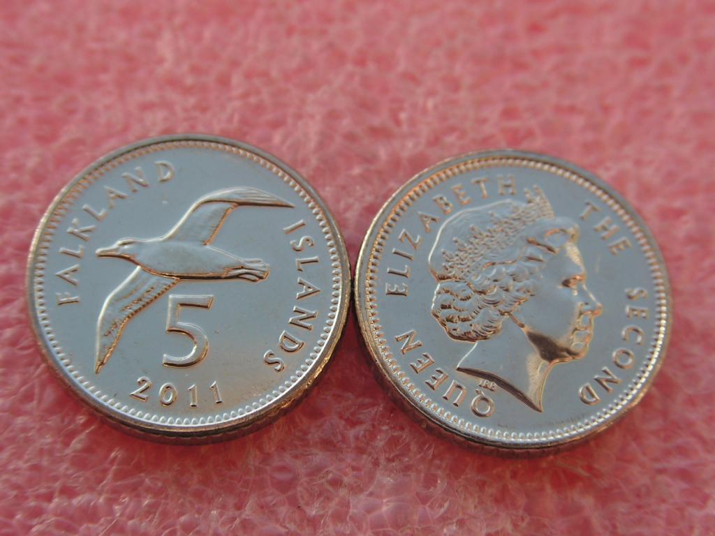 Фолклендские 5 пенсов 2011 unc