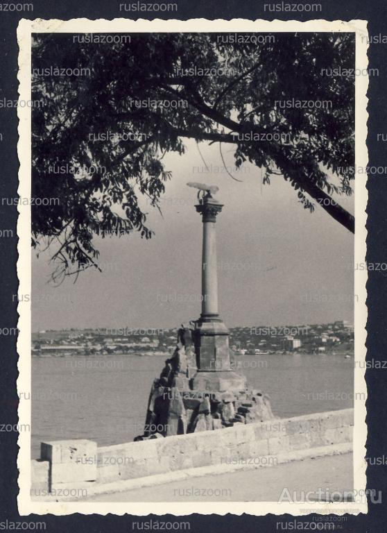 Фото Крым Севастополь Памятник затопленным кораблям СССР