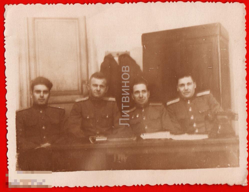 47496 40-е Солдат офицер военный форма фотография фото телефон чистая 