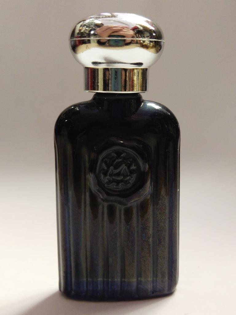 Духи "Extraordinary". Тёмный. Оригинал. Миниатюра. Винтаж