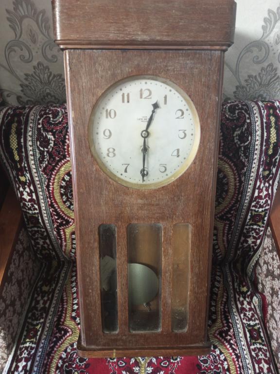 Часы настенные 1941г. — покупайте на Auction.ru по выгодной цене. Лот ...