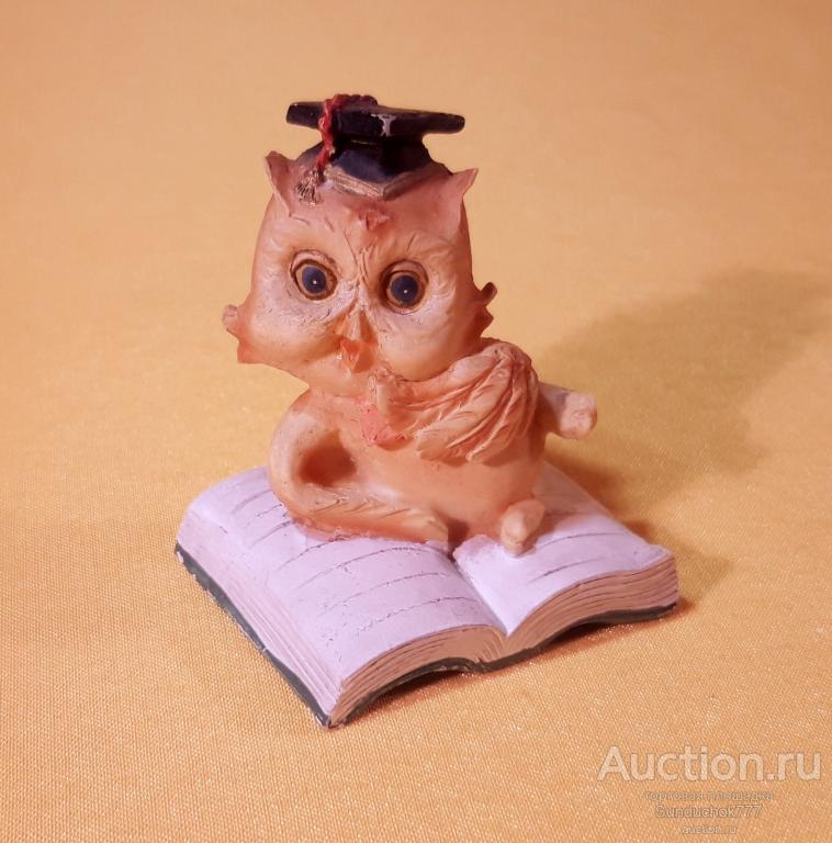 Статуэтка "Совенок на книге" Сувенир. Высота 5 см.