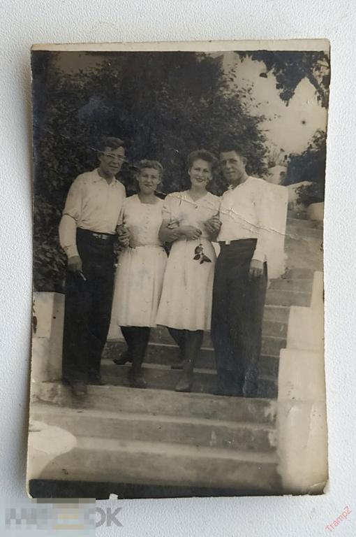 Фотография мужчины, девушки в белых платьях, мода прическа #70 