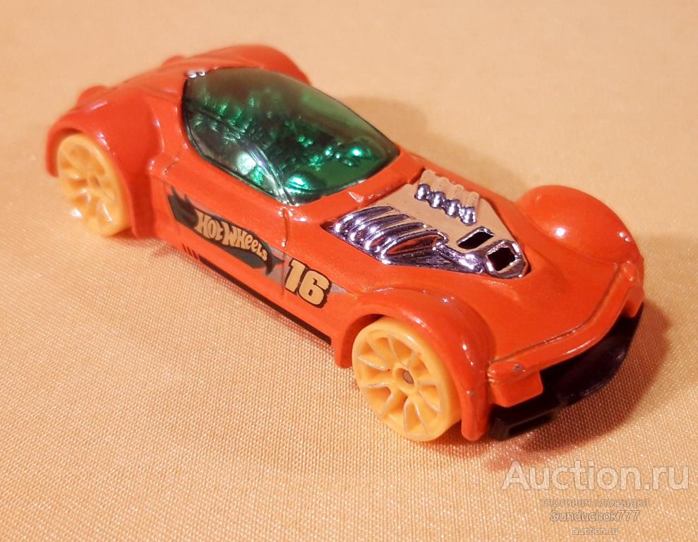 Hot Wheels Ballistik 2014 Mattel. 1186 MJ 1 NL. K 24. Malaysia. 1 64