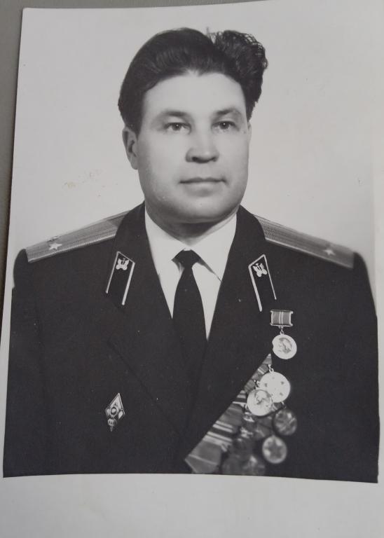 Фото. Подполковник. Выпускник Военной академии тыла и транспорта
