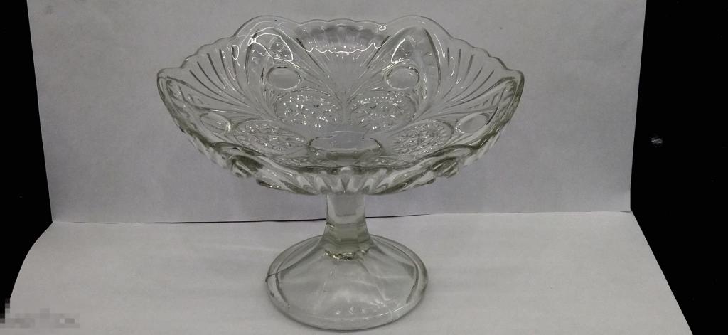 ВАЗА. ФРУКТОВНИЦА .НА НОЖКЕ. 1950-е НОМЕРНАЯ  СТЕКЛО. СССР. 