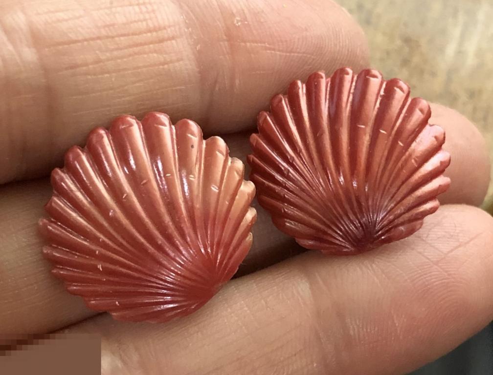 Клипсы Ракушка, пластик, бижутерия, винтаж 