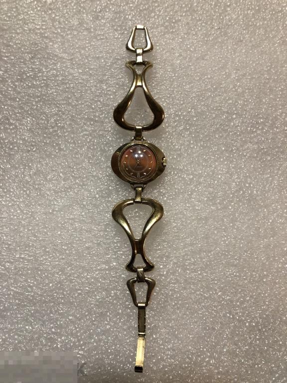 Наручные женские механические часы *Слава*, позолота, AU1. Точный ход! Обслужены. 