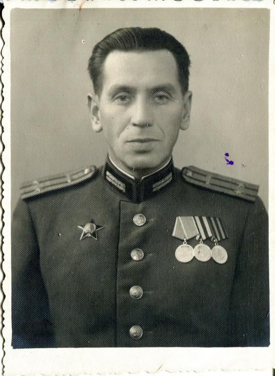 фото подполковника Богомолова Михаила Афиногеновича и аттестационный лист 1937 г.
