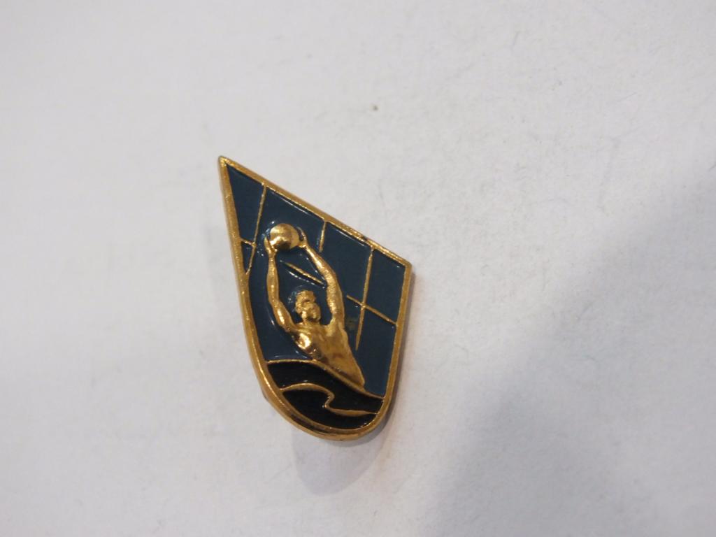 Знак Значок Геральдика и Другие Водное Поло №128 Более 20000 т