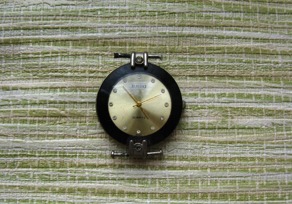 Часы наручные женские Rado кварц - нерабочие