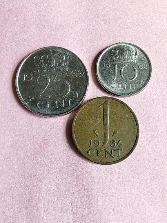 1 цент 1964, 10 центов 1962, 25 центов 1969 Нидерланды