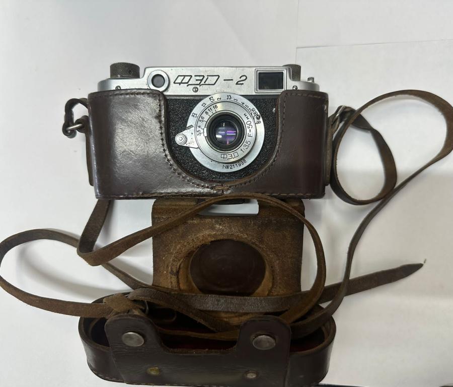 Фотоаппарат ФЭД-2 завод им. Дзержинского в чехле