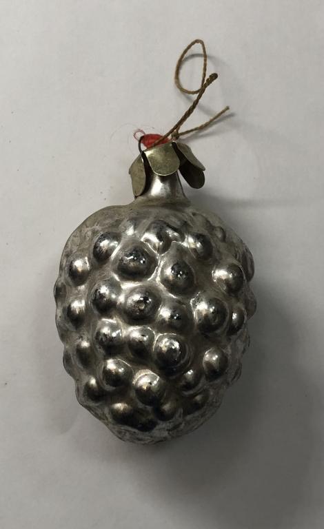 Новогодняя елочная игрушка Виноград 6,5 см СССР