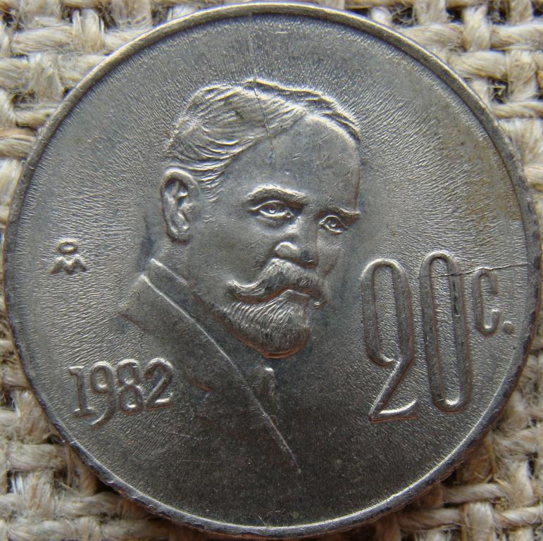 20 сентаво 1982 год. Мексика
