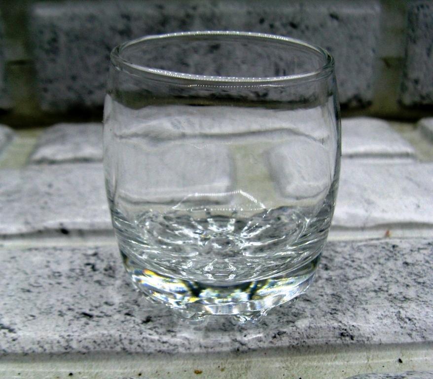 Стопка рюмка бесцветное стекло винтаж СССР (2)