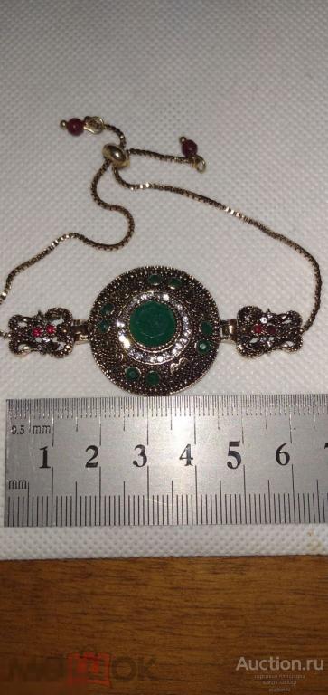 Браслет,смола,хрусталь,позолота,сплав.