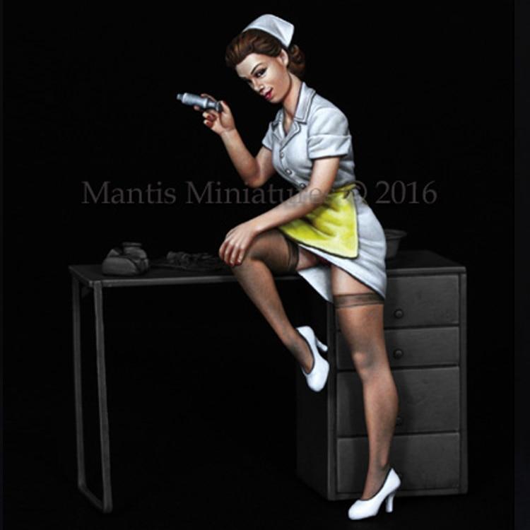 Фигурка 1:35 №035 медсестра стиль pin-up смола