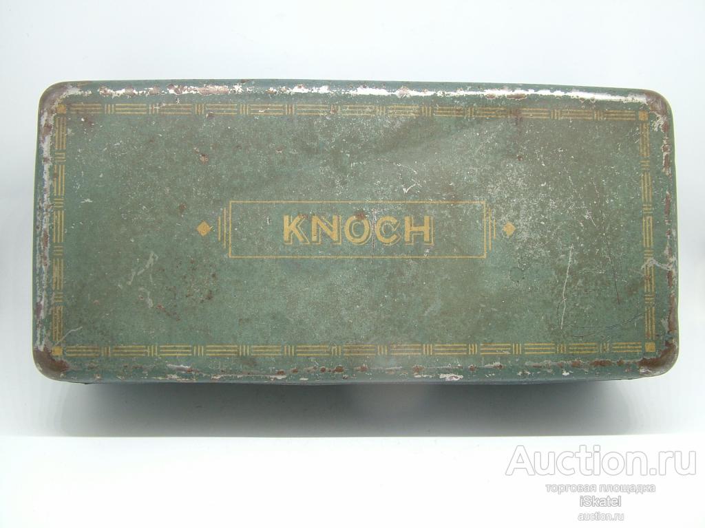 коробочка футляр для аксессуаров куклы  Knoch Германия 1930-40е