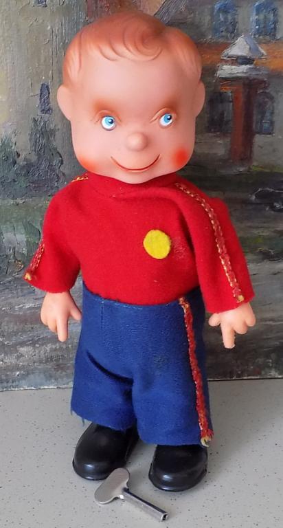 Кукла игрушка заводная механическая ГДР Германия 23см