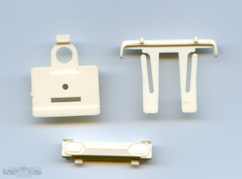 Бампер задний иж комби иж-комби решетка цветной пластик а12 *103* 