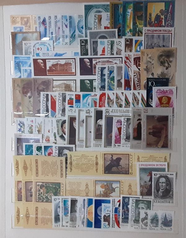 СССР 1988г.Полный набор чистых марок и блоков. Состояние **.