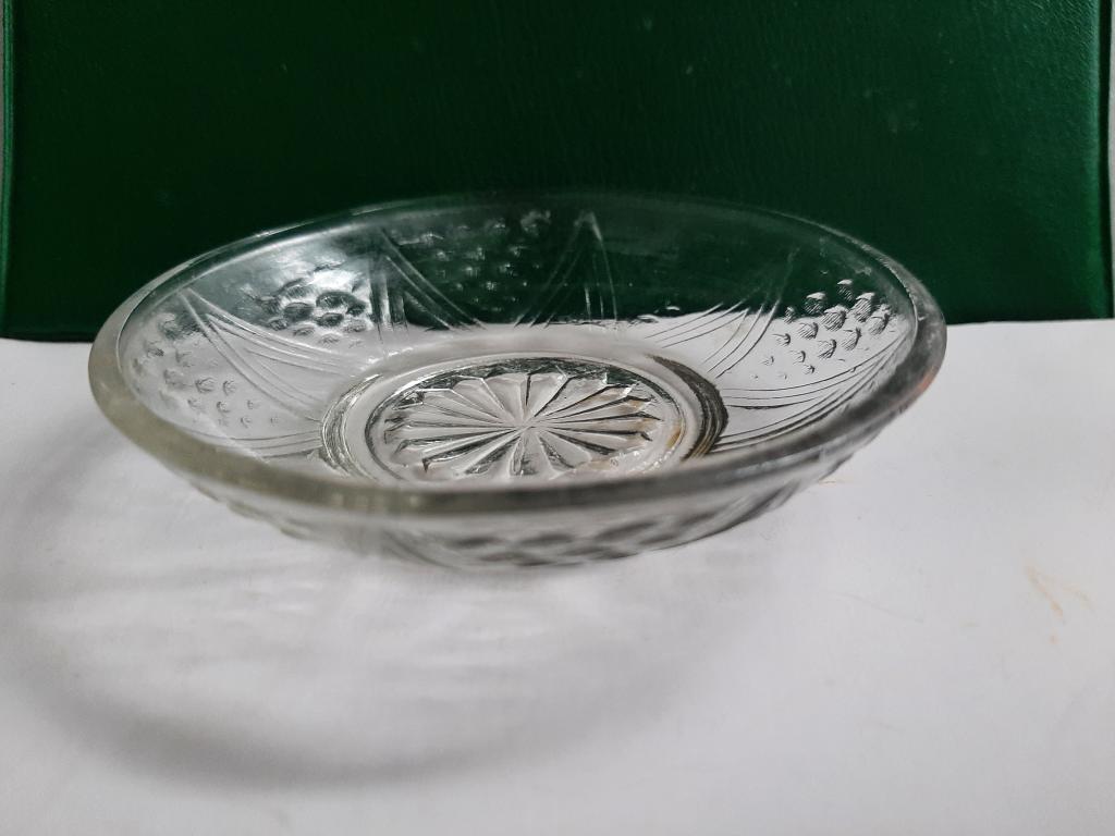 БЛЮДЦЕ СТАРИННОЕ СТЕКЛО НАЧАЛО 20 В