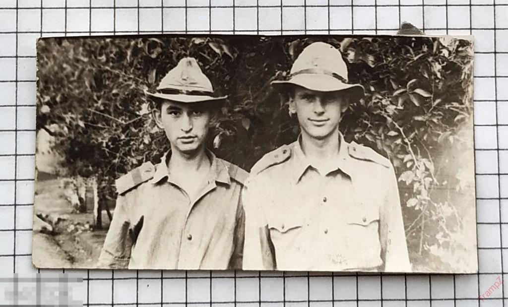 Фотография военнослужащие солдаты, форма шляпа панама афганка #65 