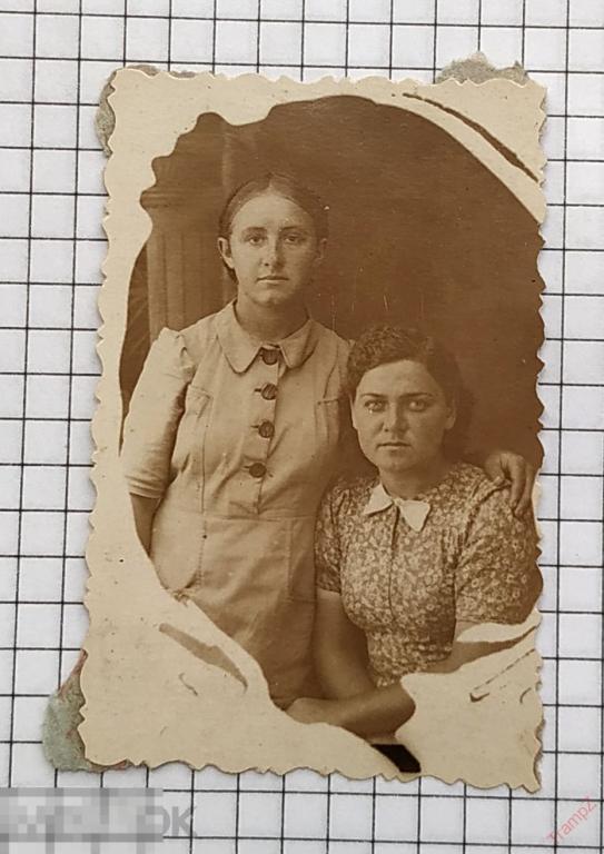 Фотография девушки в платьях. мода одежда прическа #75* 
