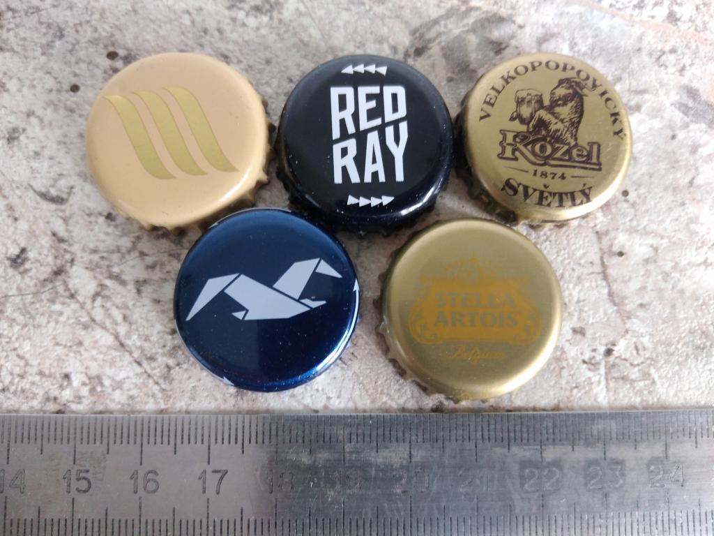 5 шт. Одним лотом. Пивные пробки