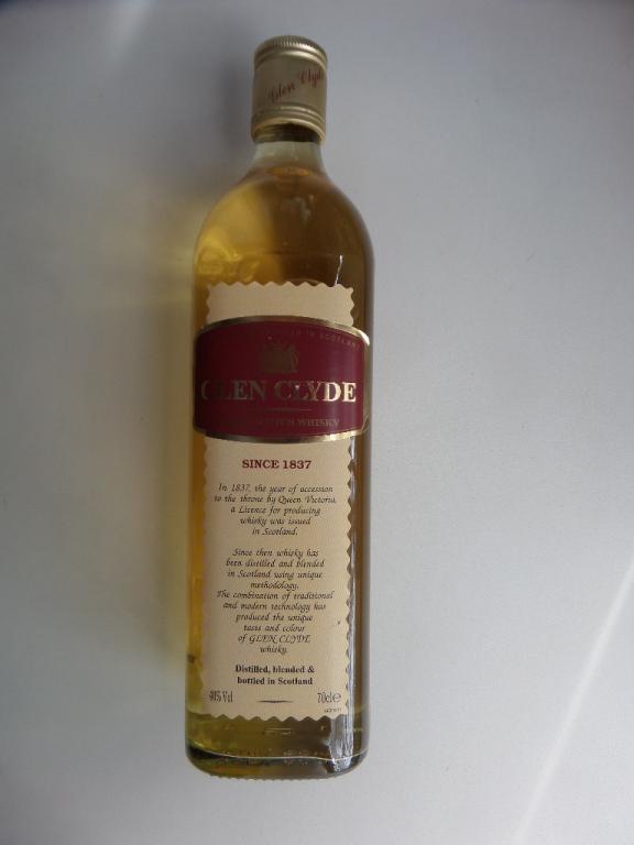 ВИСКИ GLEN CLYDE 0.7 л 40% ИРЛАНДИЯ 2010 ( РАРИТЕТ АНТИКВАРИАТ )