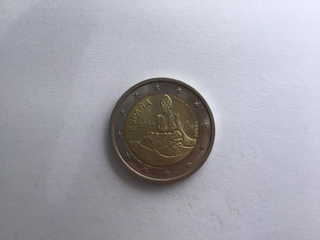 Работы Антонио Гауди в Барселоне_Испания_2 евро