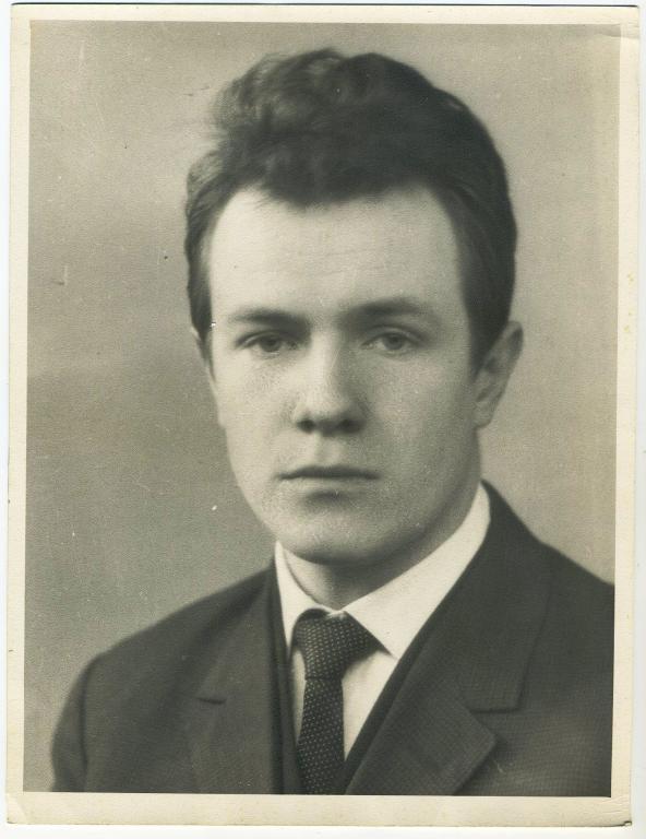 Портрет - Молодой человек  - фото СССР