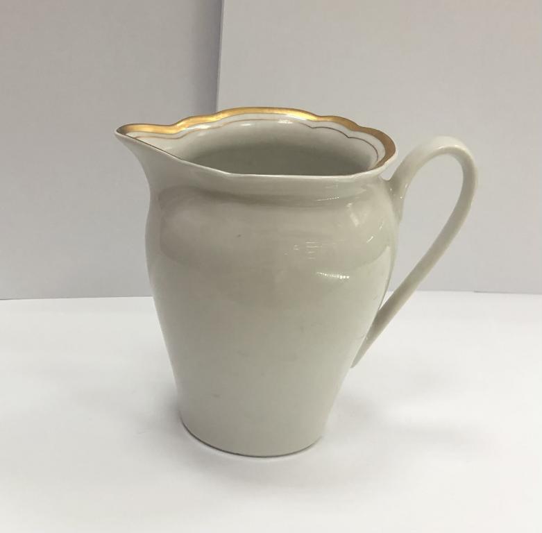 Сливочник молочник Kahla Германия ГДР