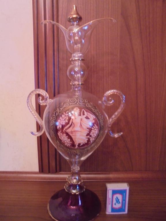 Большой флакон. Венецианское стекло. 20 век.