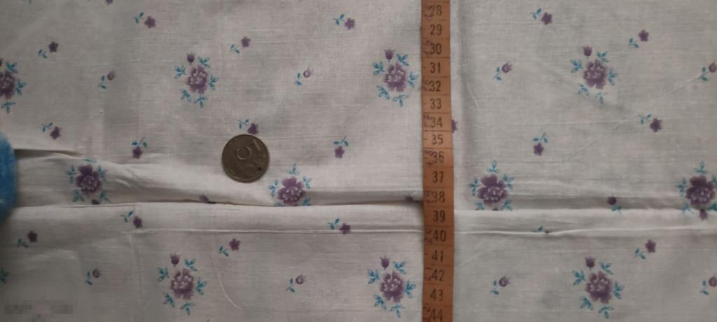 Ситец  Времен СССР. 100% хлопок.2.30х 0.78(кромка).цветы 