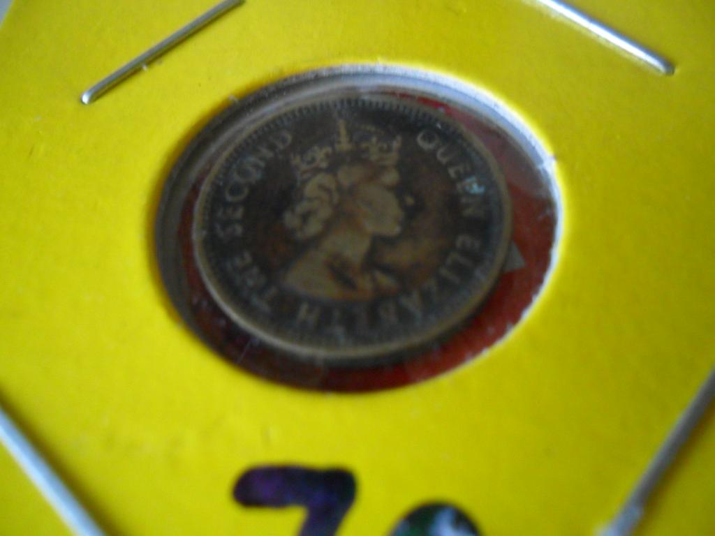 британский ГОНГ-КОНГ-5 центов 1967г.