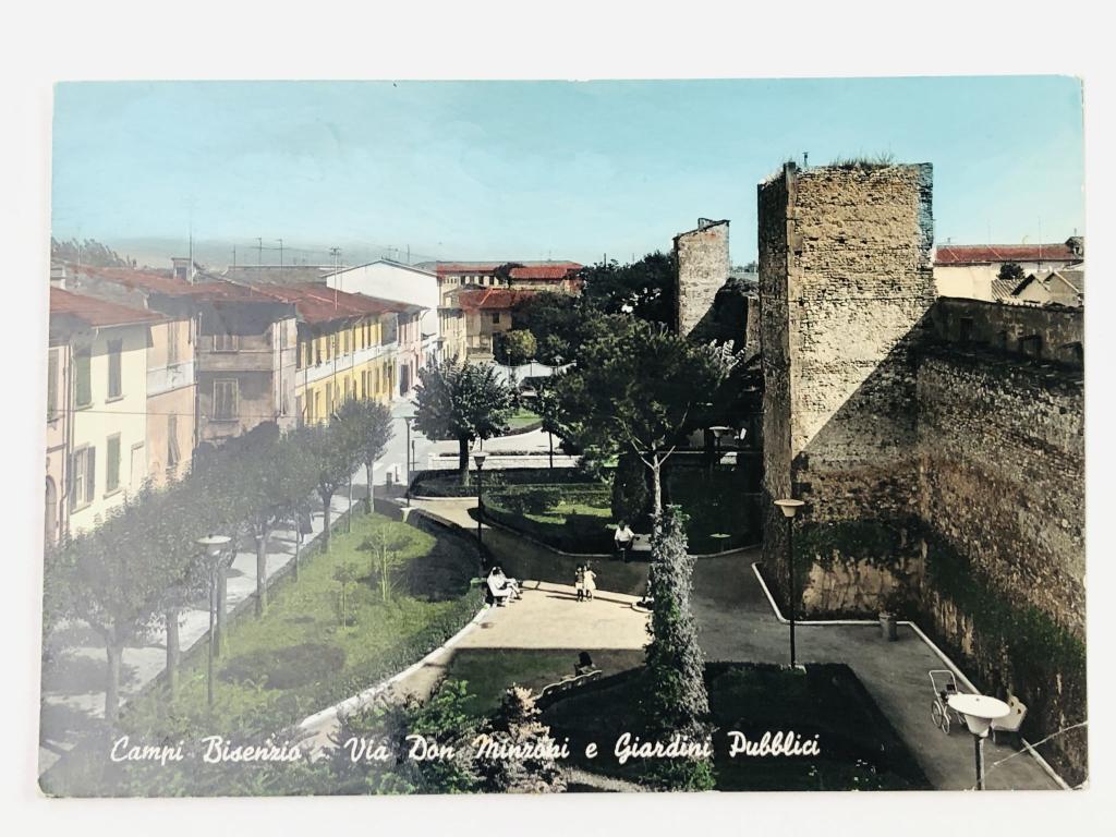 Народный дом. Кампи-Бизенцио. Италия. Открытка. Подписанная. 1971