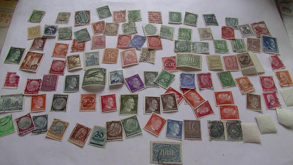 100 штук почтовых марок третьего рейха и старой германии