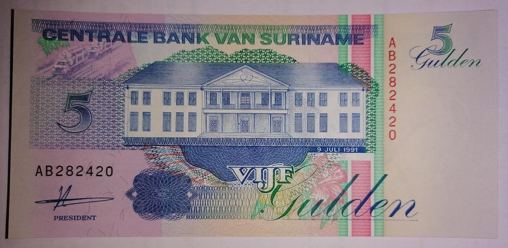 Cуринам 5 гульден 1991 год P#136a UNC