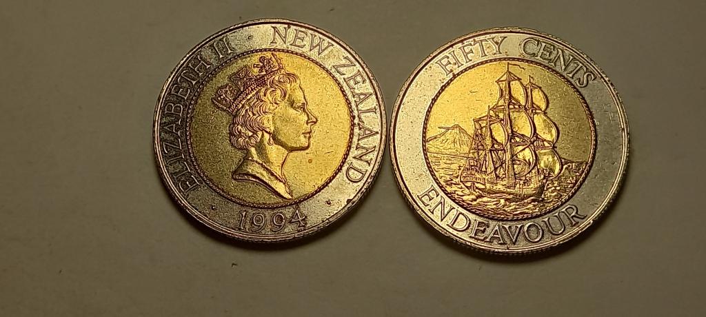 Новая Зеландия 50 центов 1994 Корабль. Парусник Эндевер .UNC .биметалл.