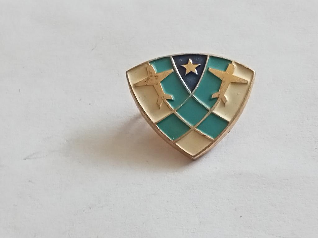 Значок Знак Геральдика и Другие Авиация № 35 Более 30000 т