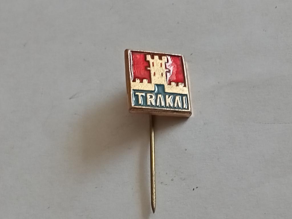 Значок Знак Геральдика и Другие Иностранный № 35 Более 30000 т