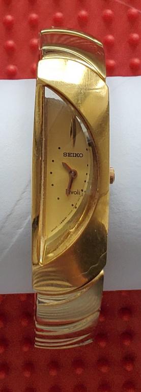 Часы наручные женские Seiko Rivoli, редкие, дизайнерские, оригинал