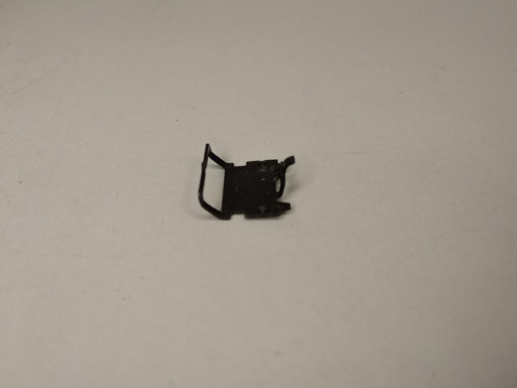 16мм (HO) Скоба-держатель передней сцепки паровоза BR55 Piko ГДР