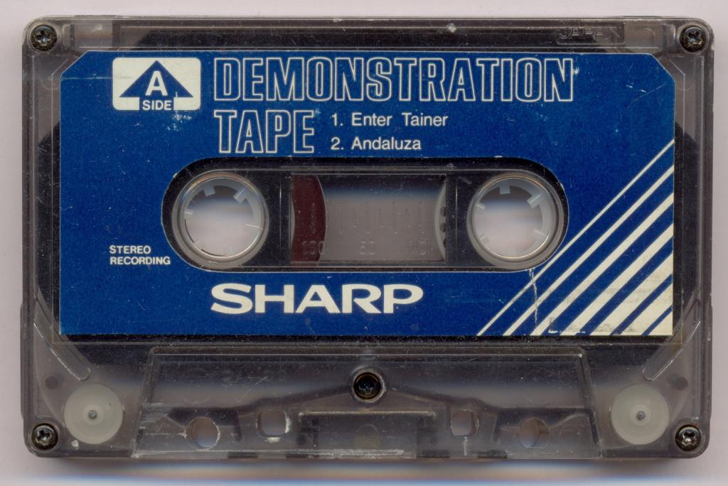 Оригинальная Демонстрационная Аудио Кассета DEMO SHARP (Japan) (лот 8)