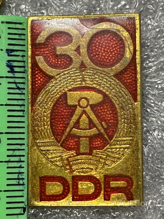 Знак значок 30 лет DDR ГДР Годовщина образования ГЕРМАНИЯ ТЯЖЕЛЫЙ ЭМАЛЬ РЕДКИЙ  RRR