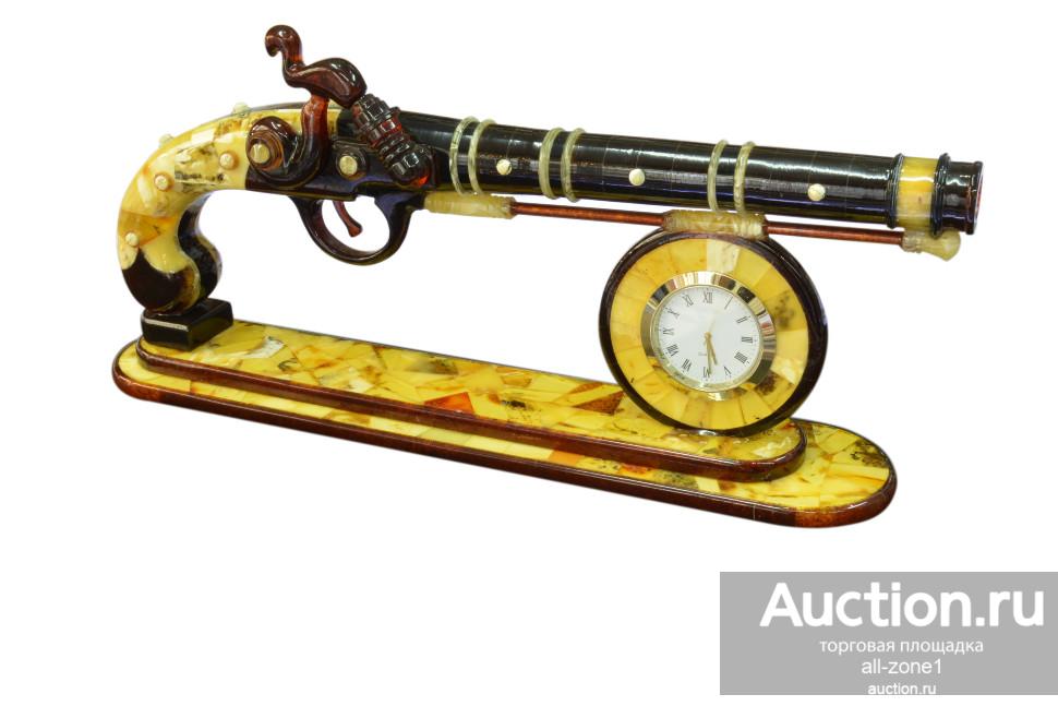 Часы настольные из янтаря ПИСТОЛЕТ 079.1