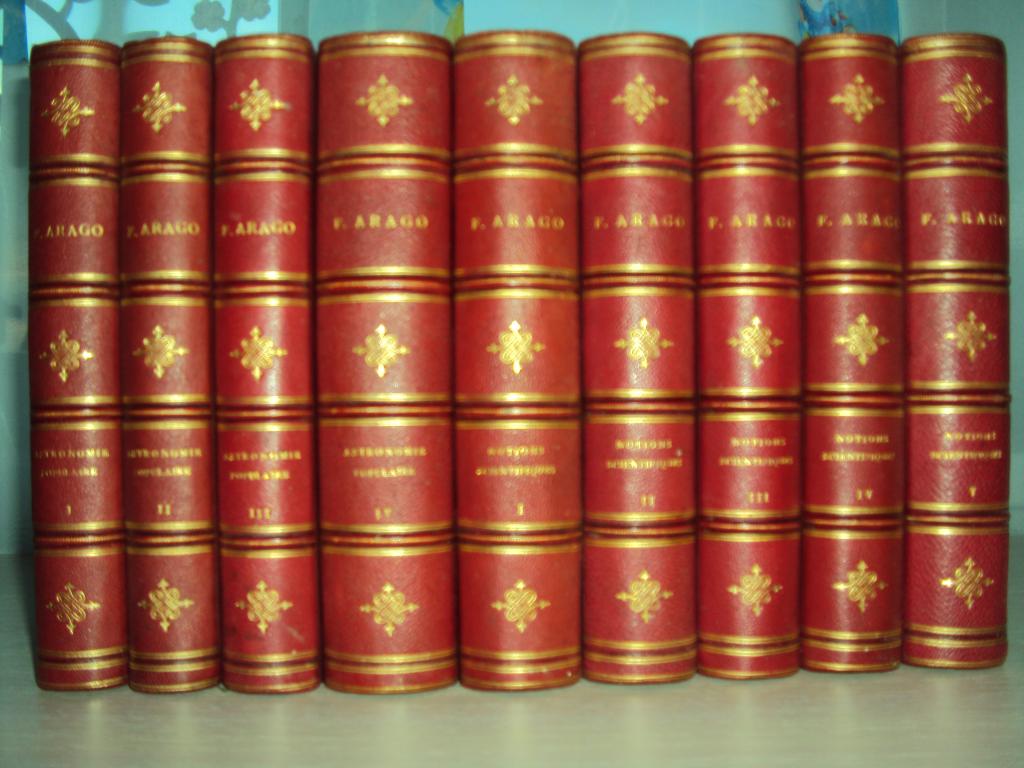 1858 год. Научные записки 5/5 + Популярная астрономия 4/4. Франсуа Араго. 22х14см. 8кг